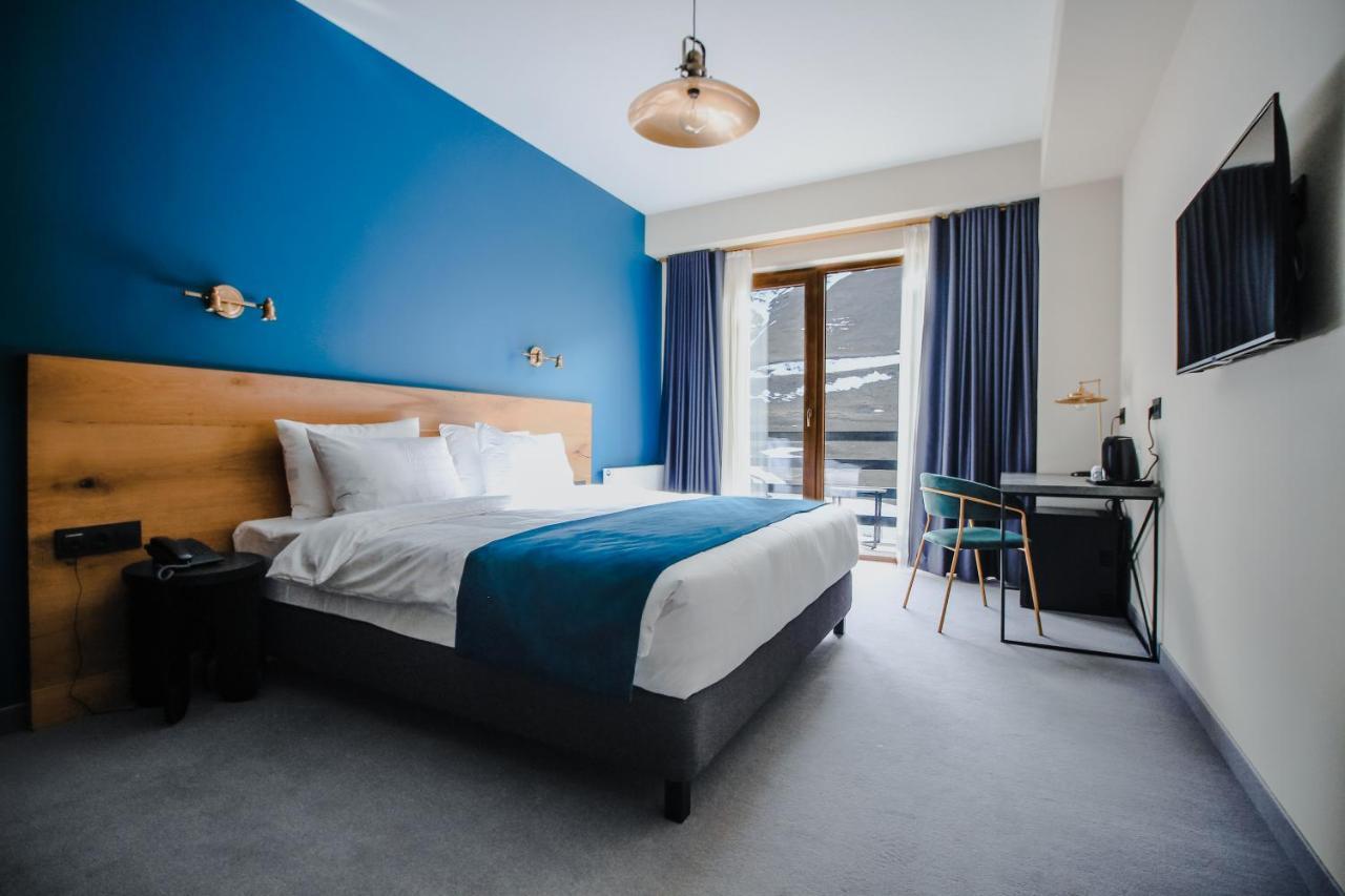 Suatis Resort Kazbegi Eksteriør billede